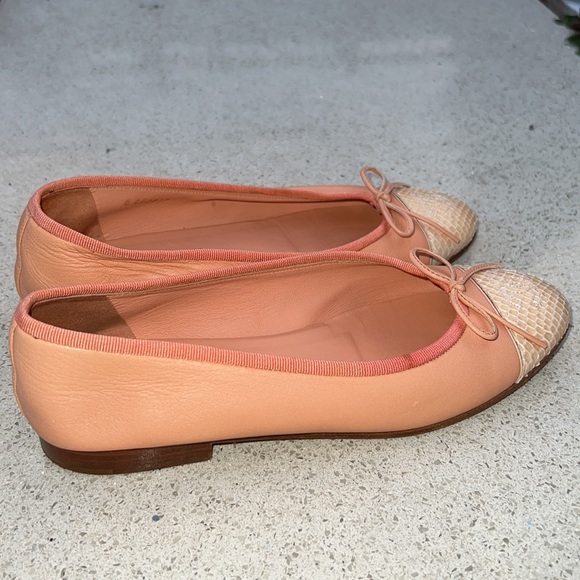 Chanel pink leather interlocking CC bow tie lambskin ballet flats cap round toes - Picture 6 of 6
